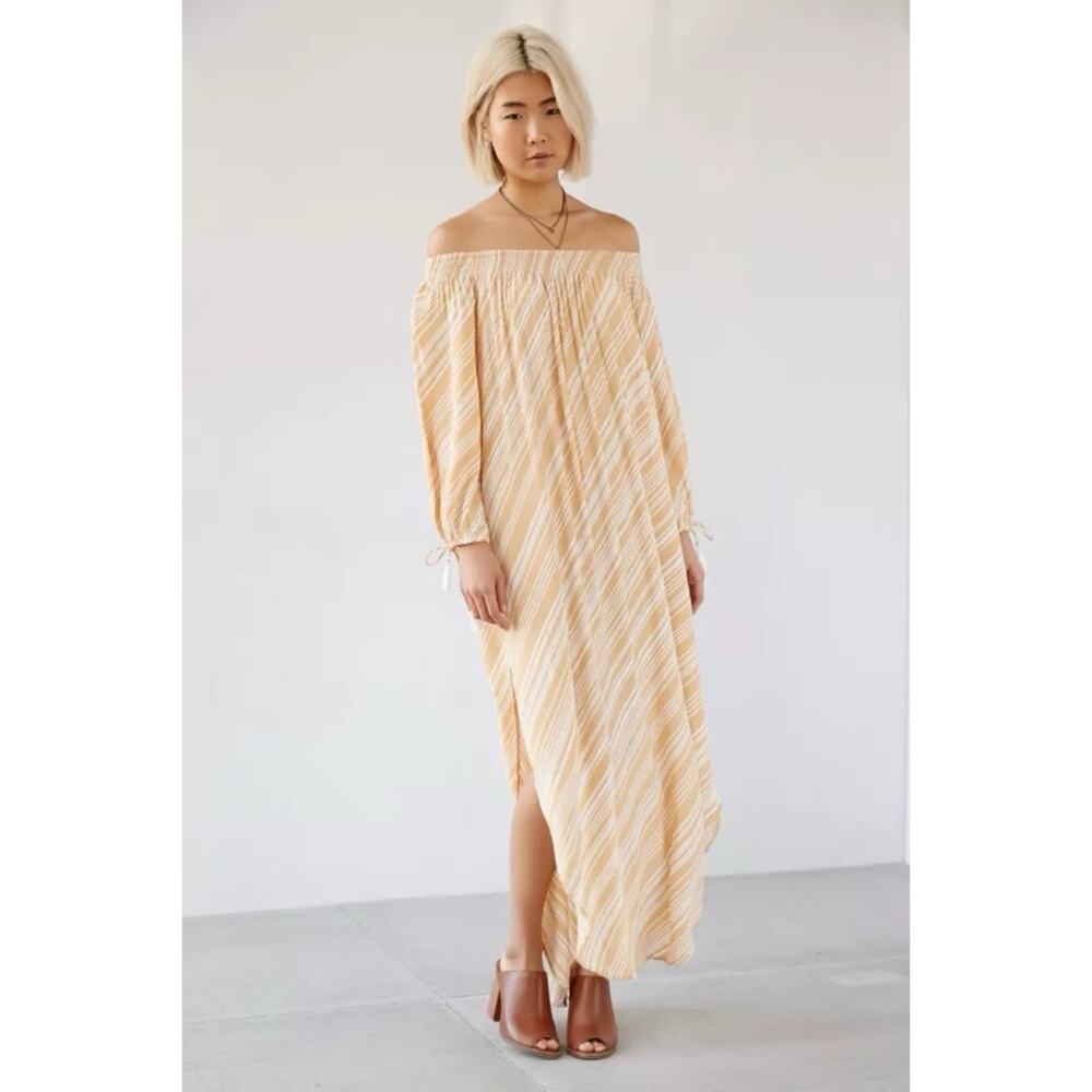 Faithfull The Brand Cecil Off-The-Shoulder Maxi Dress